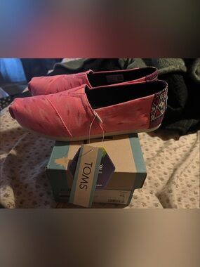 TOMS Pink Canvas Slip-On with Patterned Heel